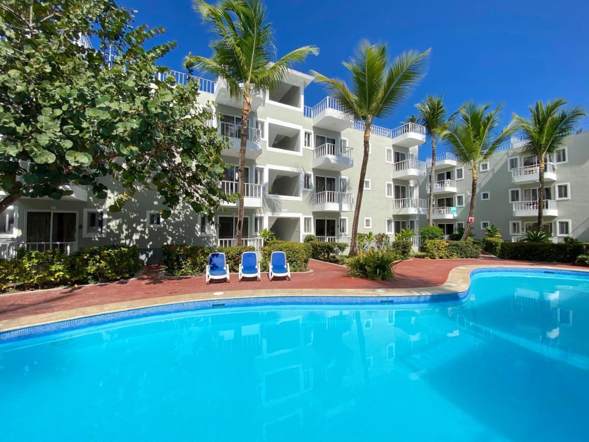 Dominican Breath - Suites Sol Caribe - Swimming Pool And Beach Club - Playa Bavaro ปุนตากานา ภายนอก รูปภาพ